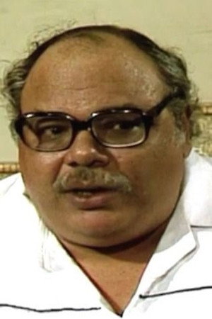 Bahgat Kamar as الشيخ نظير in El Arbagy