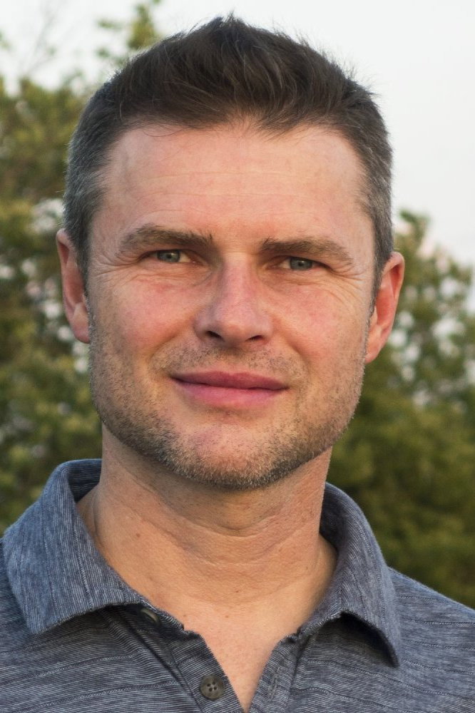 Mark Kochanowicz as Adam Fossy in Infinite