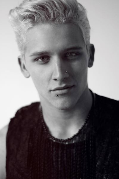 Leebo Freeman as Travis in Toxin