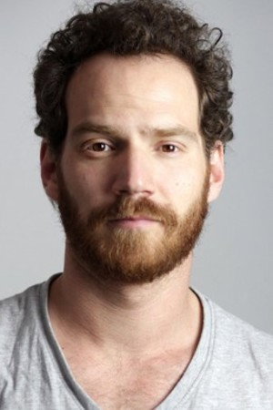 Víctor Vidal as Ricard in Farewell