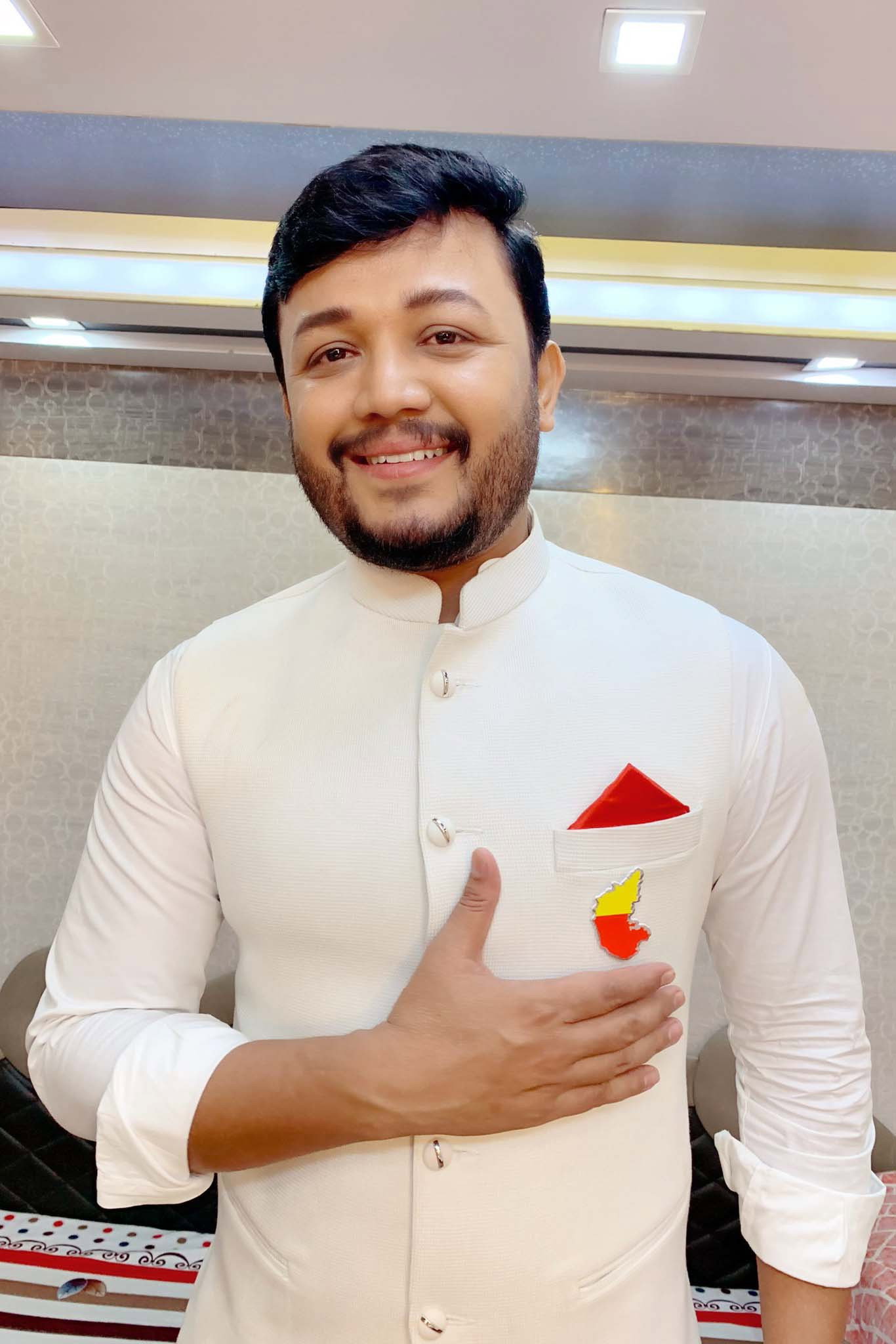 Ganesh as Manumurthy alias Manu in Munjane