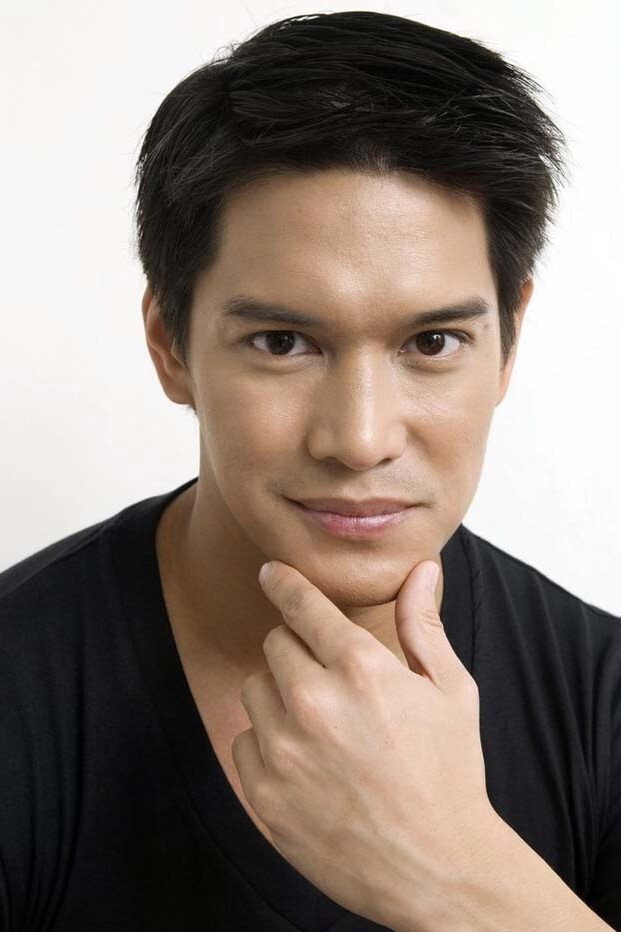 Adrian Alandy as Ronald Noche in Ngayon at Kailanman