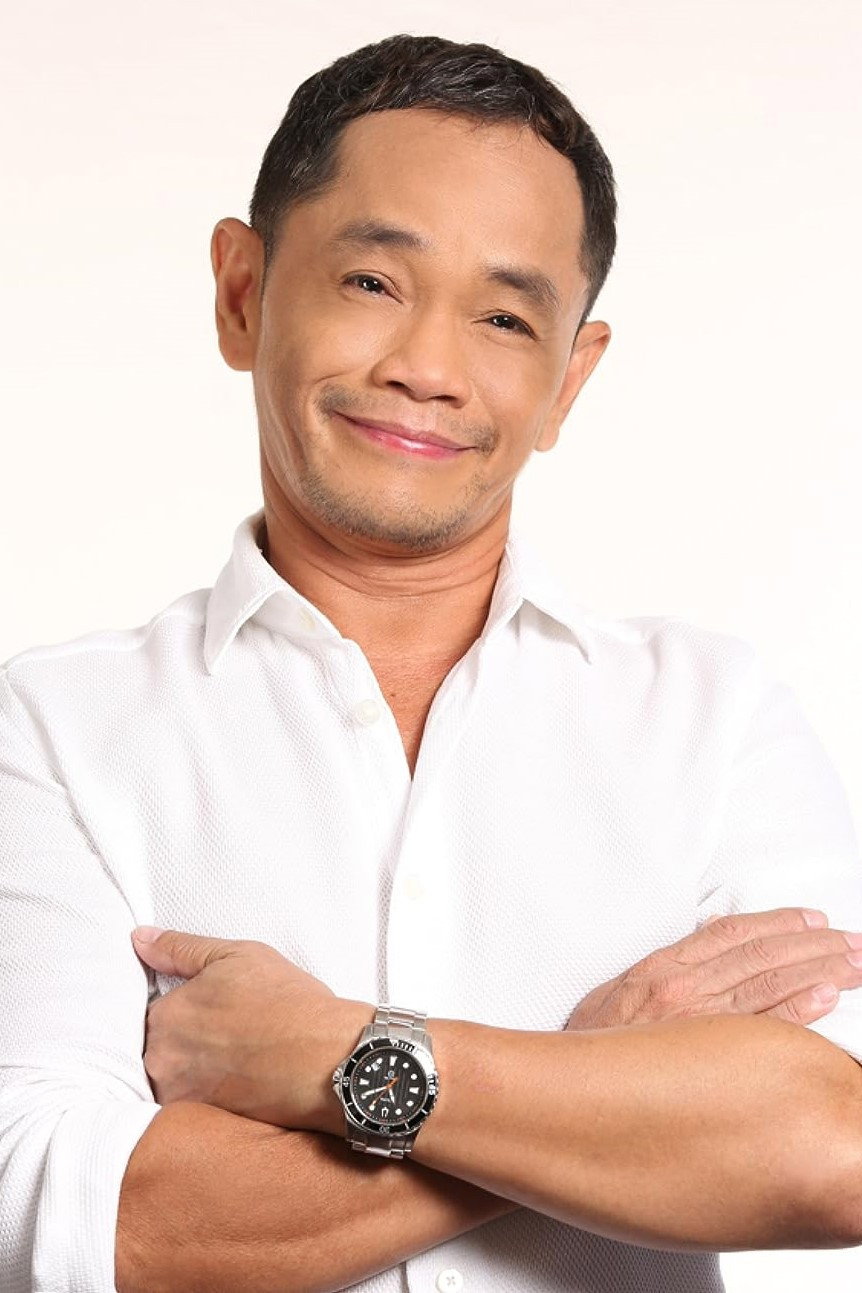 Gary Lim as Lolo Sheldon in Mutya