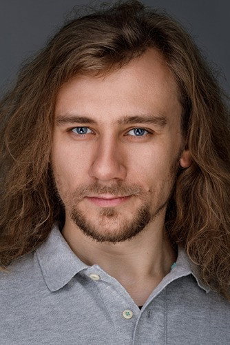 Eduard Tee as Aleksei Ivanov in The Strange Disappearance of Comrade Kuliakov