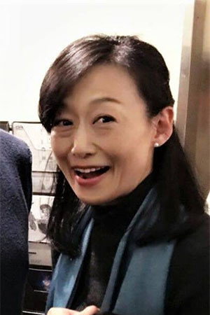 田中澄子 as Jun Yabuki / Yellow Four II in Choudenshi Bioman