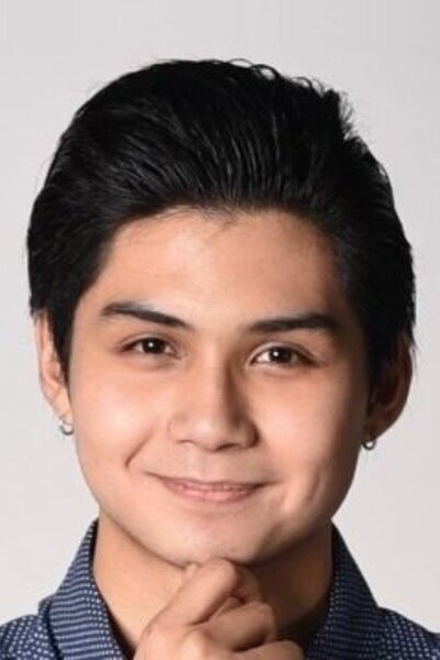 Ryle Paolo Santiago as Makoy in #ParangNormal Activity