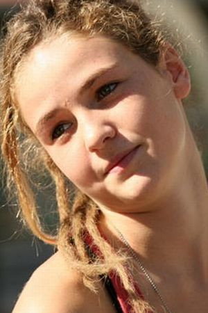 Chiara Passarelli as Nina in Genitori & figli:) - Agitare bene prima dell'uso