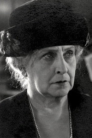 Ida Waterman as Sally Breckenridge in The Eagle's Mate