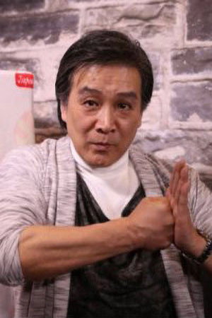 Akito Osuga as Ryuuta Nanbara / Blue Three in Choudenshi Bioman
