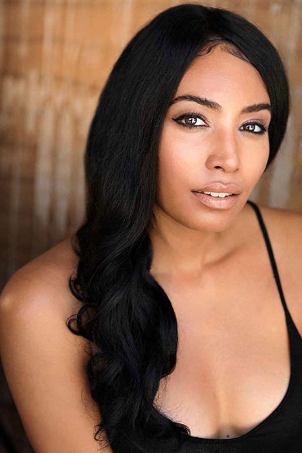 Chivonne Michelle as Officer Mercy in Lucky