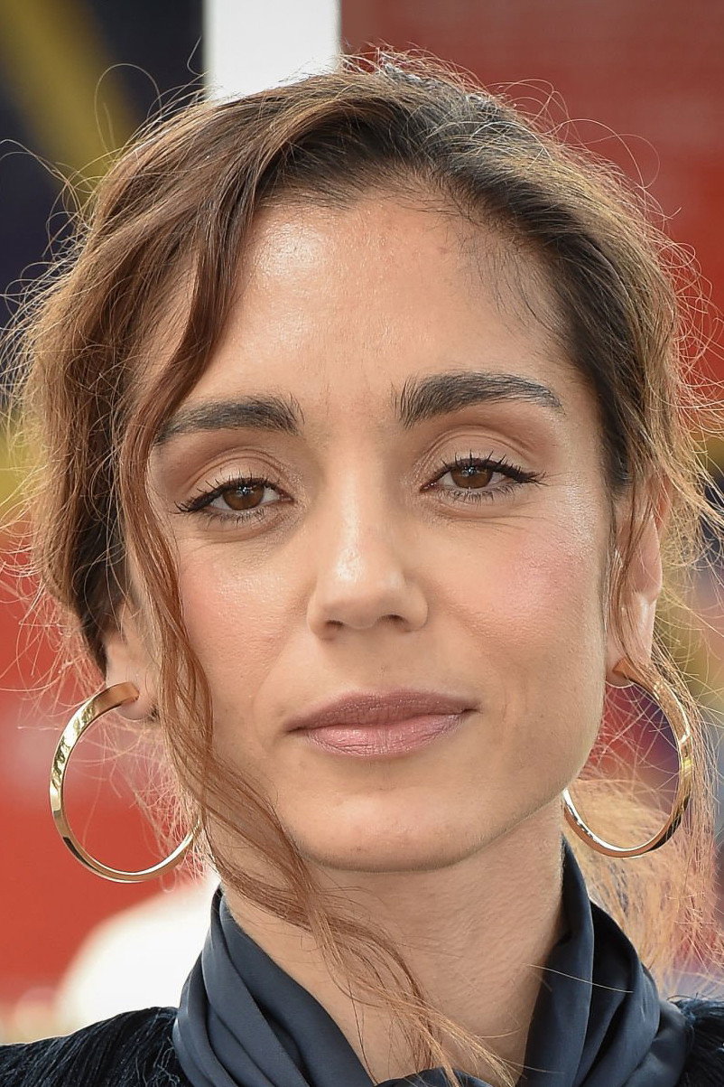 Cristiana Dell'Anna as Francesca Cabrini in Cabrini