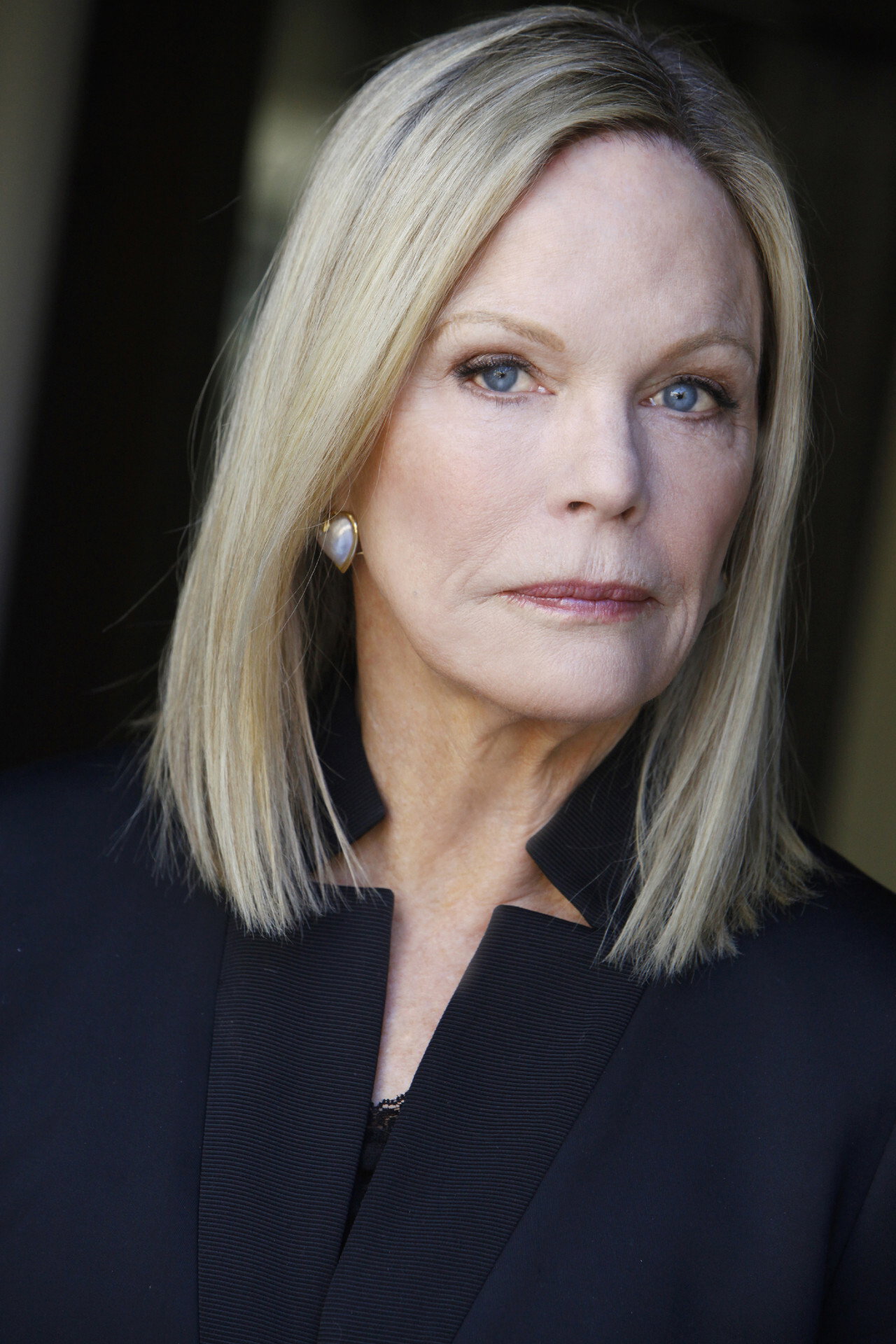 Cathy Worthington as Temperance Woman #2 in The Gambler: Playing for Keeps
