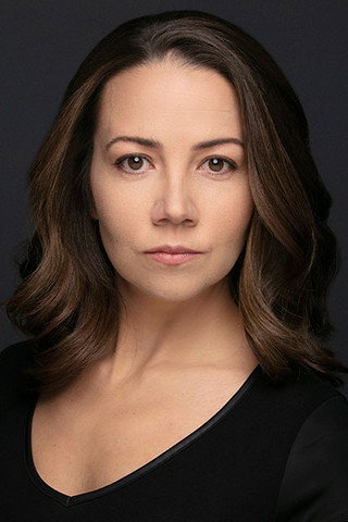 Meltem Pamirtan as Derya in Benim Güzel Ailem