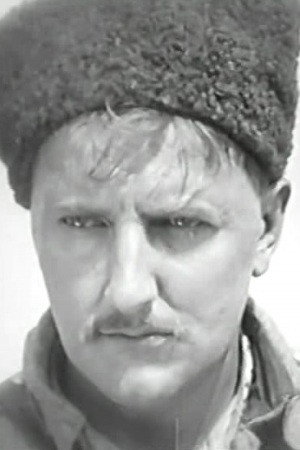 Николай Витовтов as Edward Glenarvan in Capt. Grant's Family