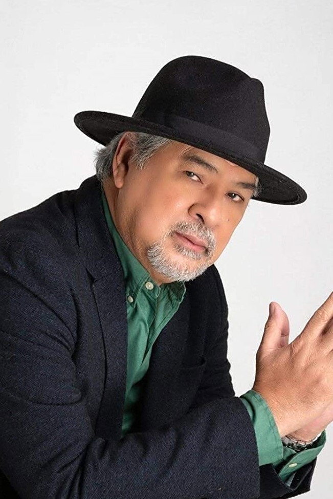 Al Tantay as Oxo Macaraeg in I Love You, Hater