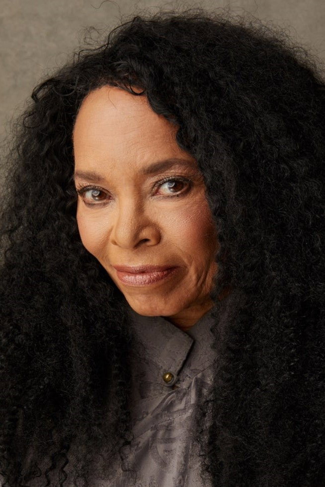 Tina Andrews as Missy Dinwittie in The Contender
