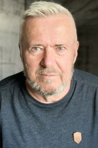 Włodzimierz Matuszak as Kuba in Convict