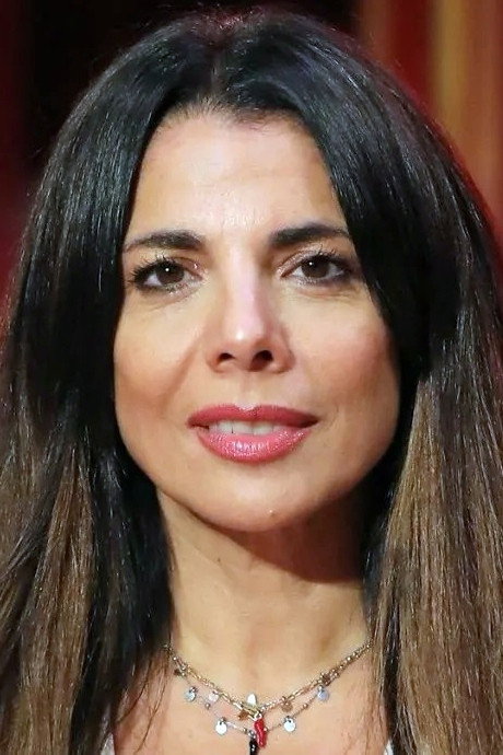 Mietta as Ispettrice Sfaragara in La Fuga