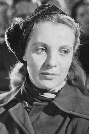 Margaretha Löwler as Ingalill in Poker