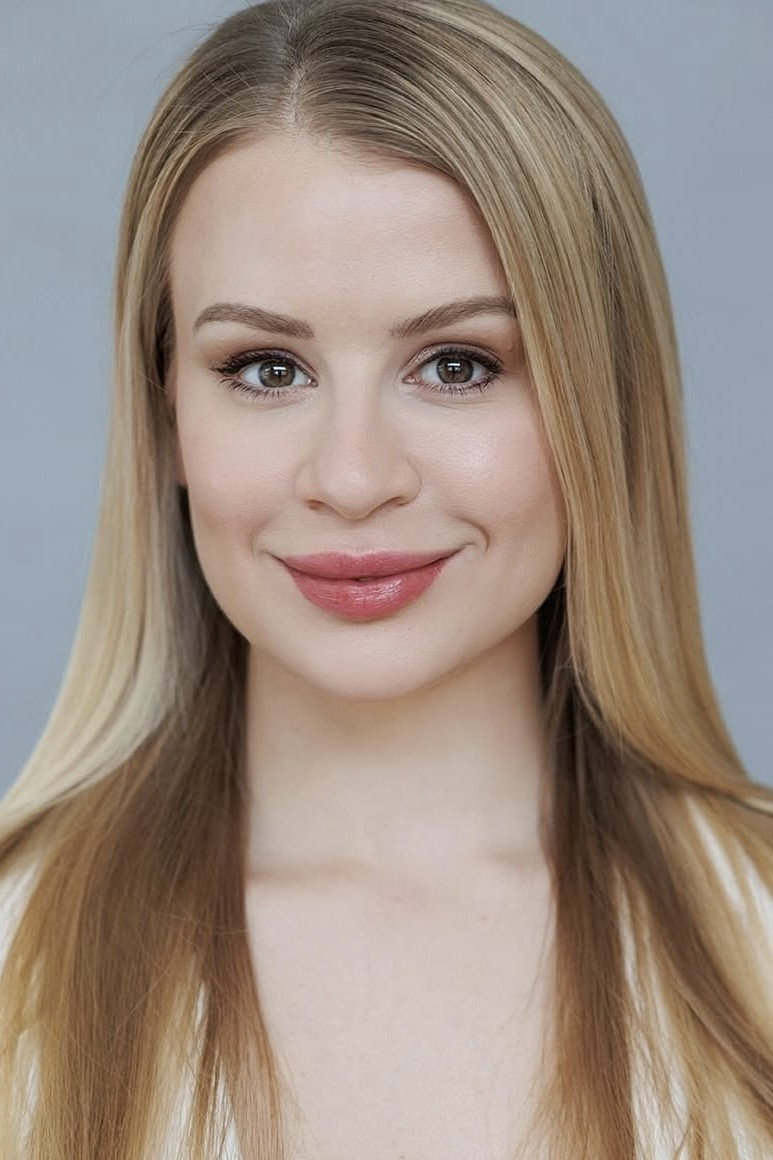 Maria Makarenko as Ai Ma in My Undercover Career