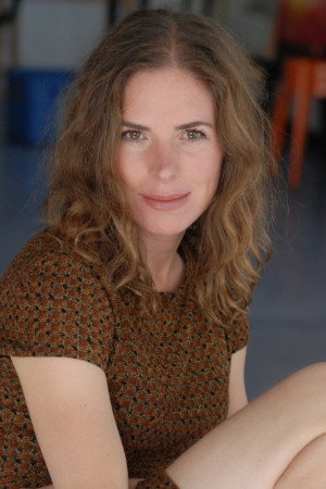Johanna Nutter as Haffigan in Waiting for April