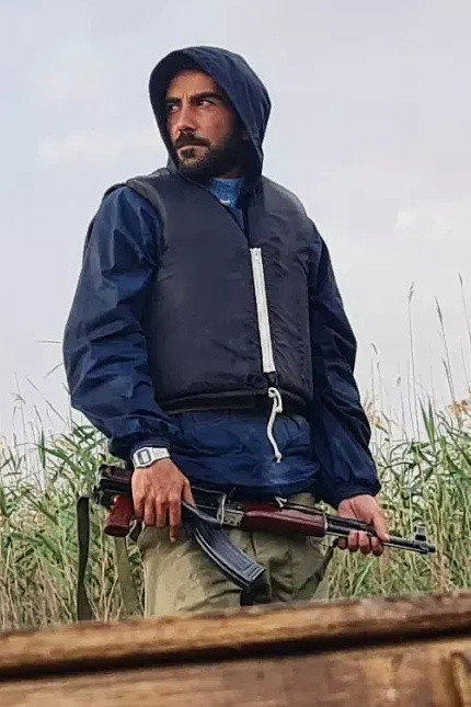 Vahid Hejazifar as Hamid Bakeri in The Situation of Mehdi