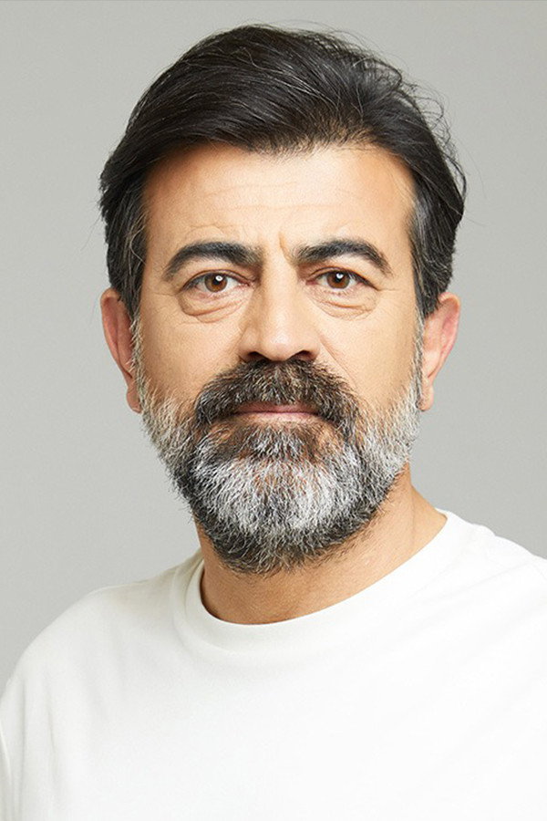 Erkan Bektaş as Cemal Çam in Kül ve Ateş