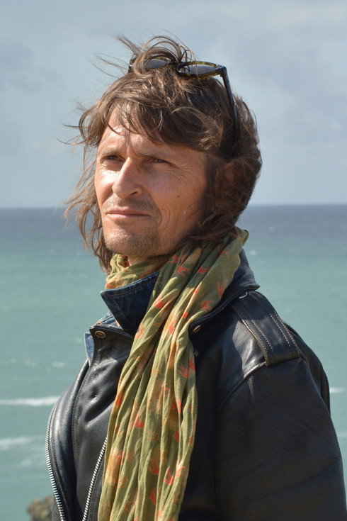 François Créton as Michel in Red Star