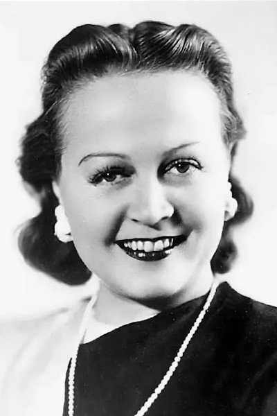 Татьяна Окуневская as Anna Kazimirovna in House for the Rich