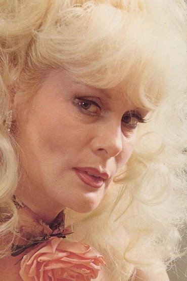 Helga Sven as Rachel in Spectators