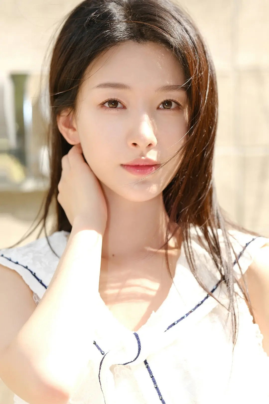 白旭含 as Liu Yun Sheng in 情迷上海滩