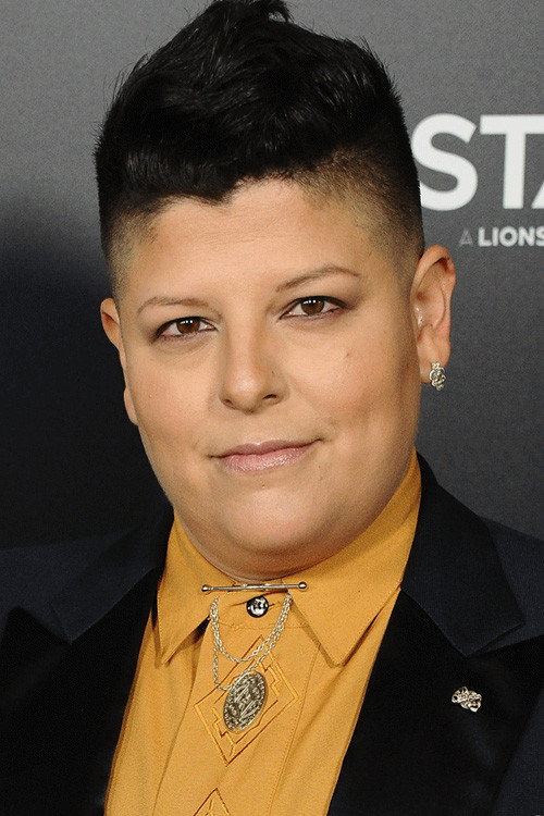 Ser Anzoategui as Eddy in Vida