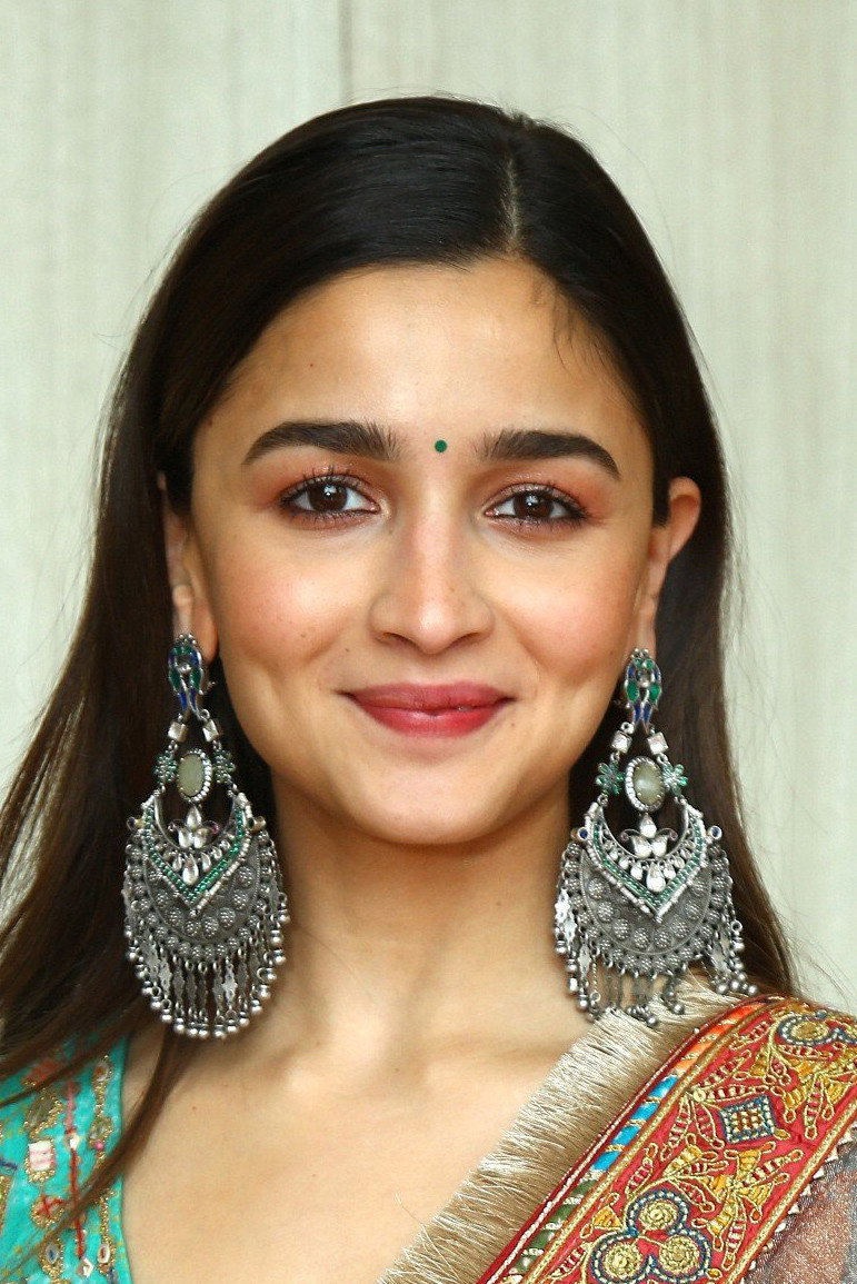 आलिया भट्ट as Vaidehi in Badrinath Ki Dulhania