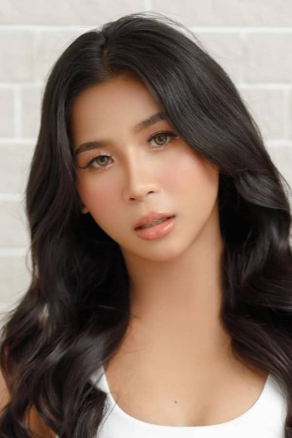 Cariz Manzano as Abby in Sisid Marino