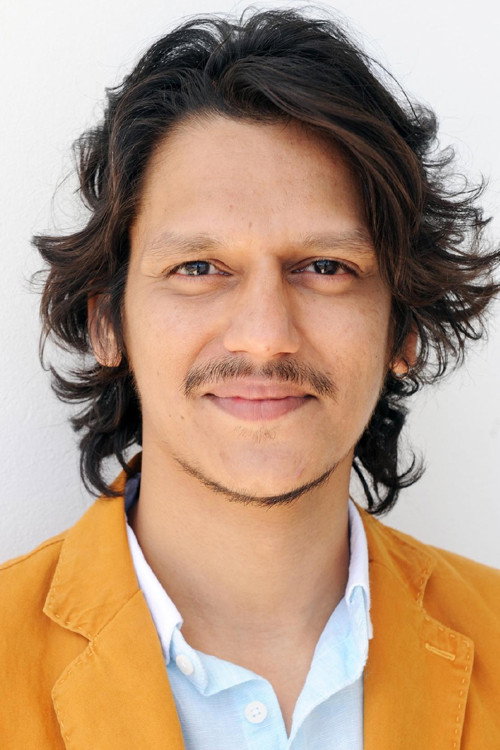 विजय वर्मा as Saajan Kundu in OK Computer
