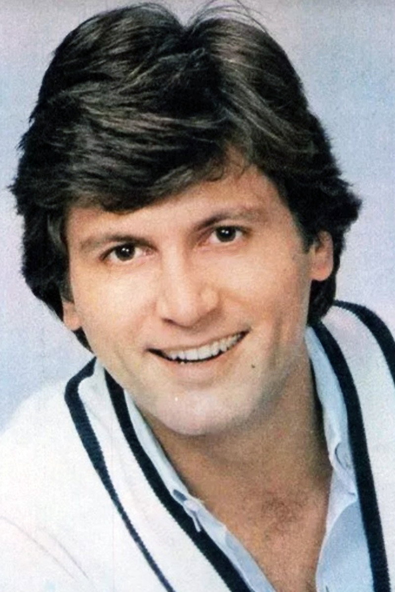 Carlos Calvo as Prof. Dreshko / Dracula in Dracula