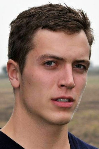Morten Vang Simonsen as Simon in Post Partum Party