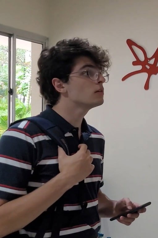 João Pontes as John in Adversity in Brazil