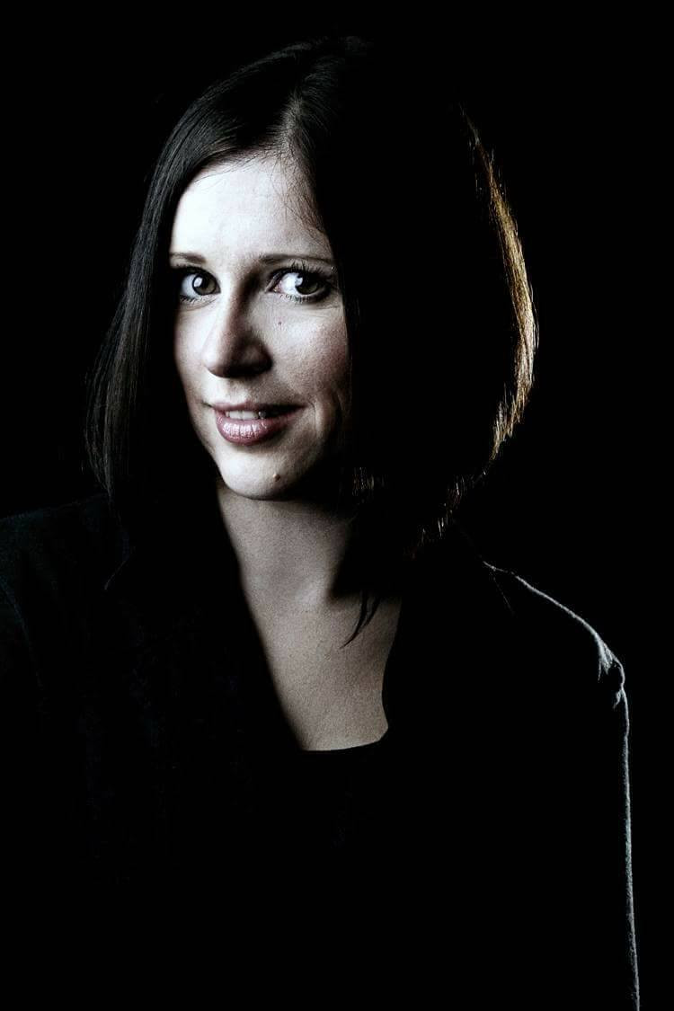 Andrijana Oliverić as Milena in Walking with a Lion