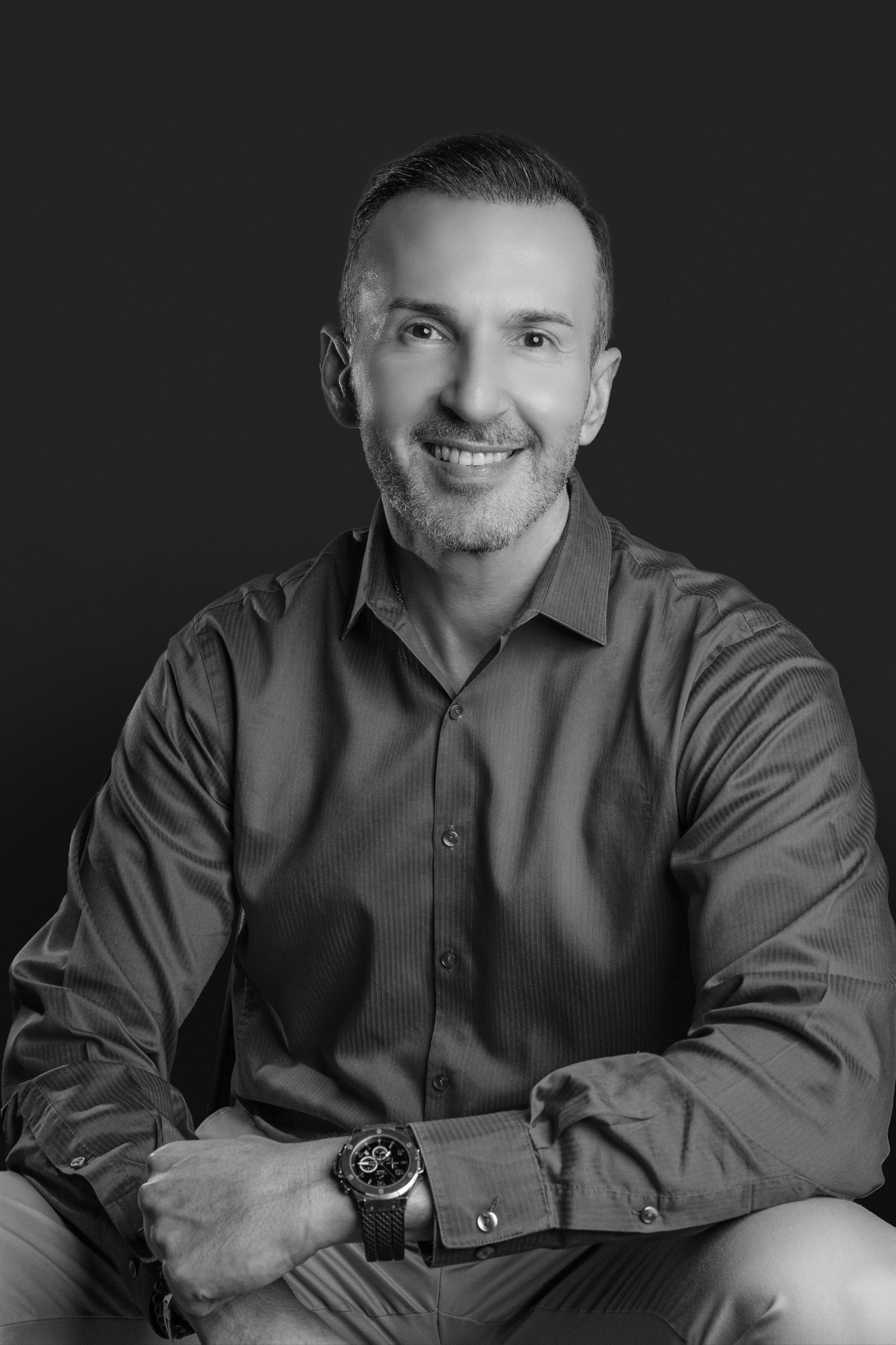 José Chema Urrutia as Mateo in Rupture