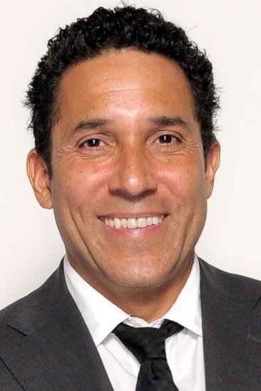 Oscar Nuñez as Carlos in Benched