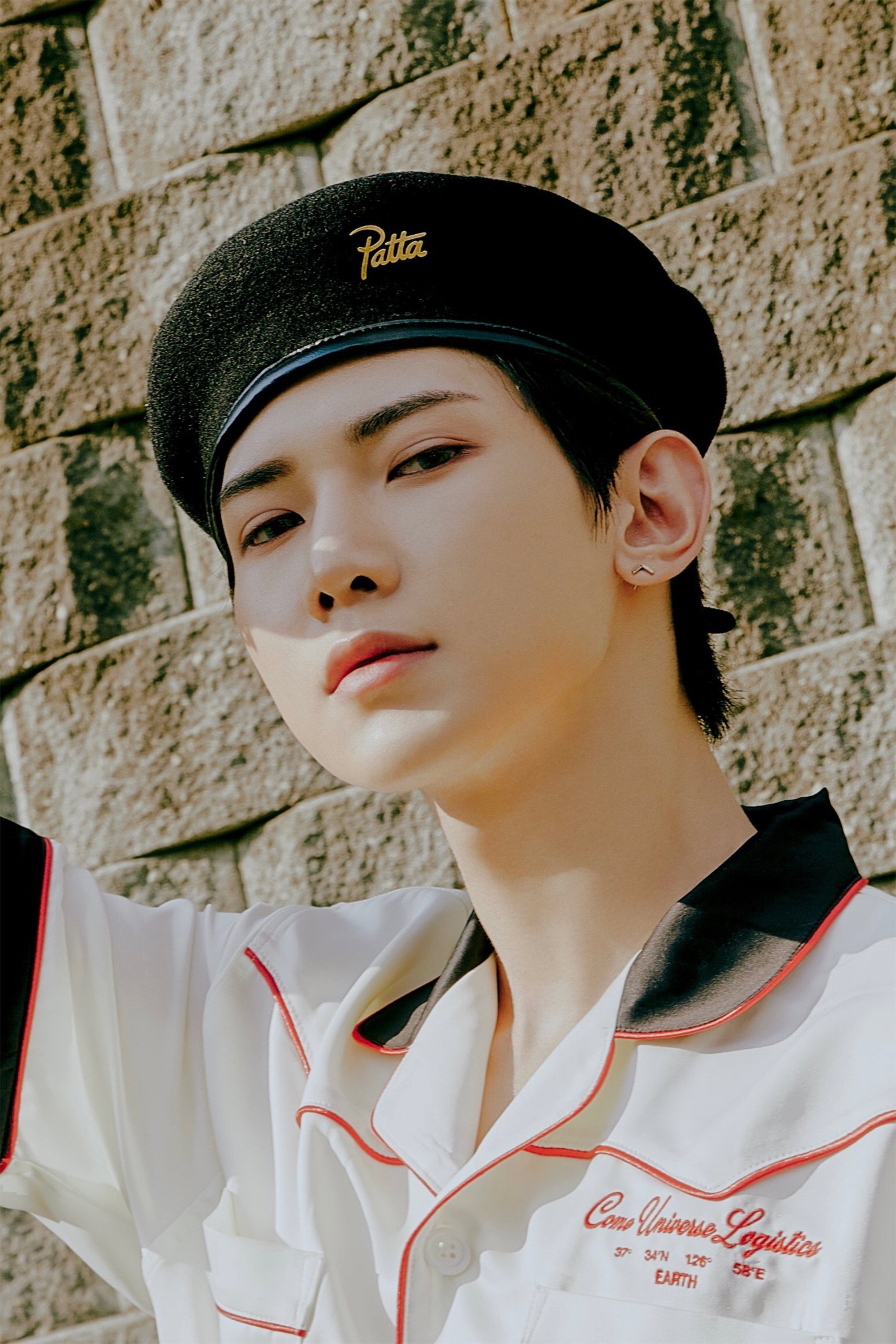 여상 as Self in ATEEZ x Wonderwall