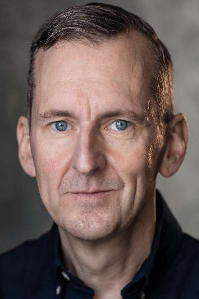 Matthew Baunsgard as Steve in The Cult of Humpty Dumpty