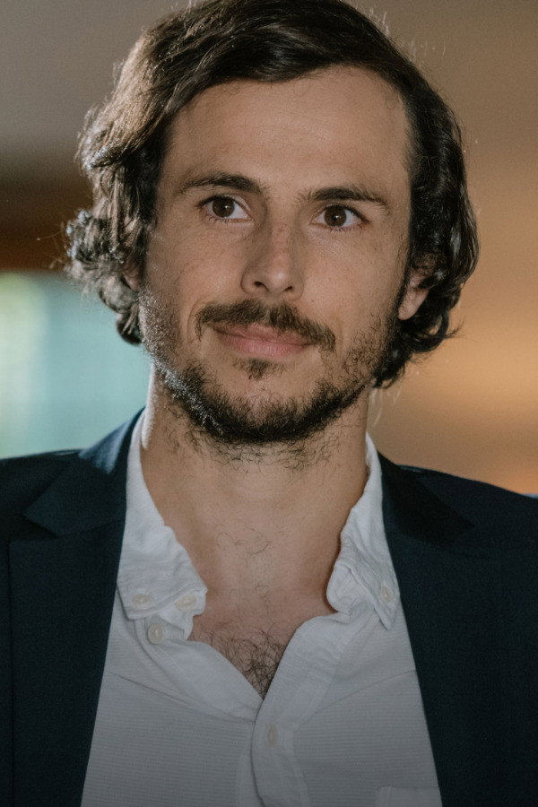 Edwin van der Walt as Stefan Jordaan in Waterfront