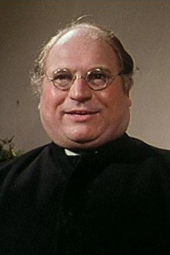 Rudolf Rhomberg as Hofmarschall in Mother Holly
