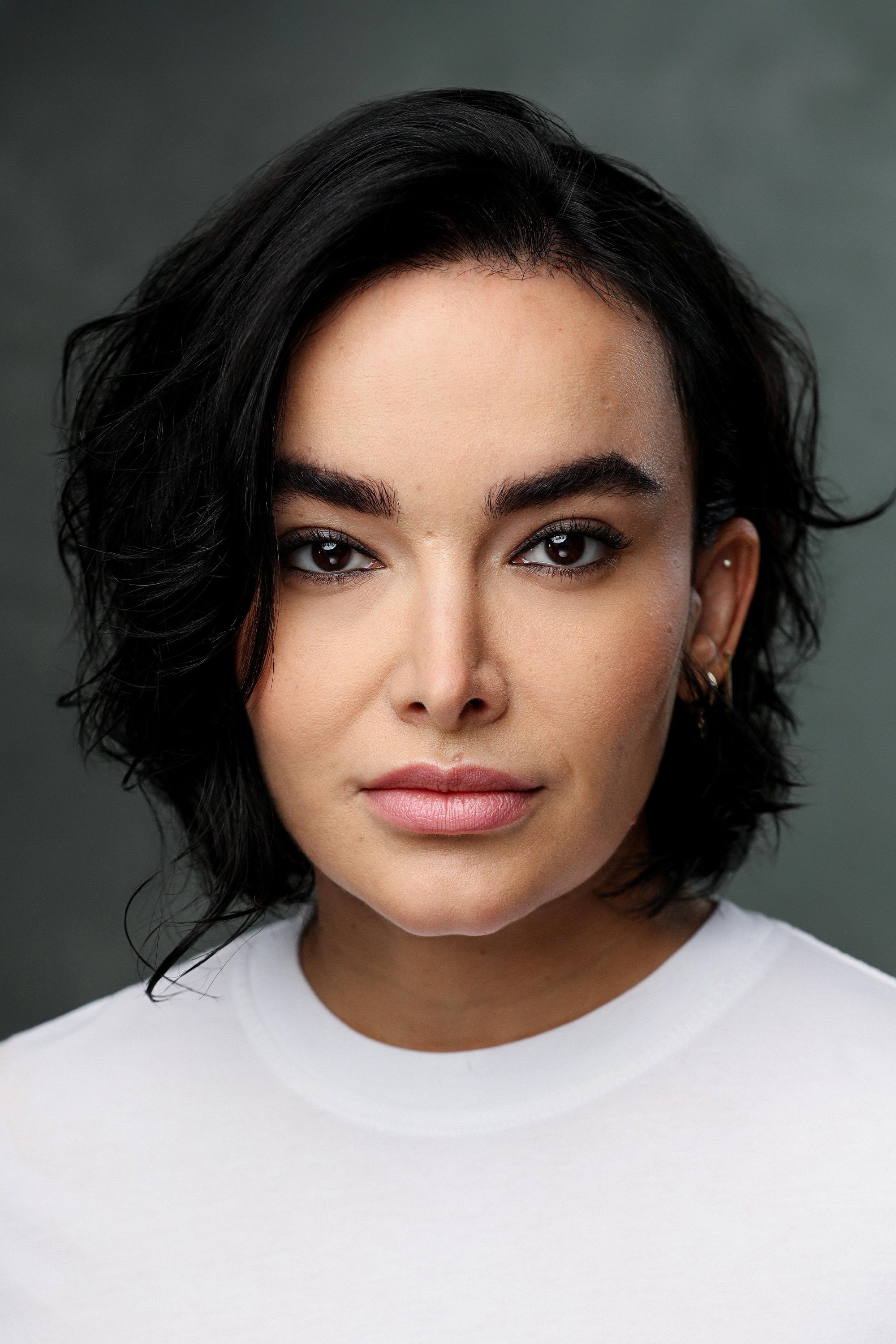 Gola as Jana in Mortician