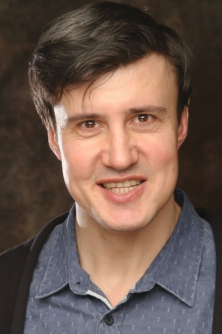 Сергей Пинчук as district police officer in God of Japan