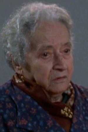 Evelina Gori as Nonna di Francesco in Mr. Fifteen Balls
