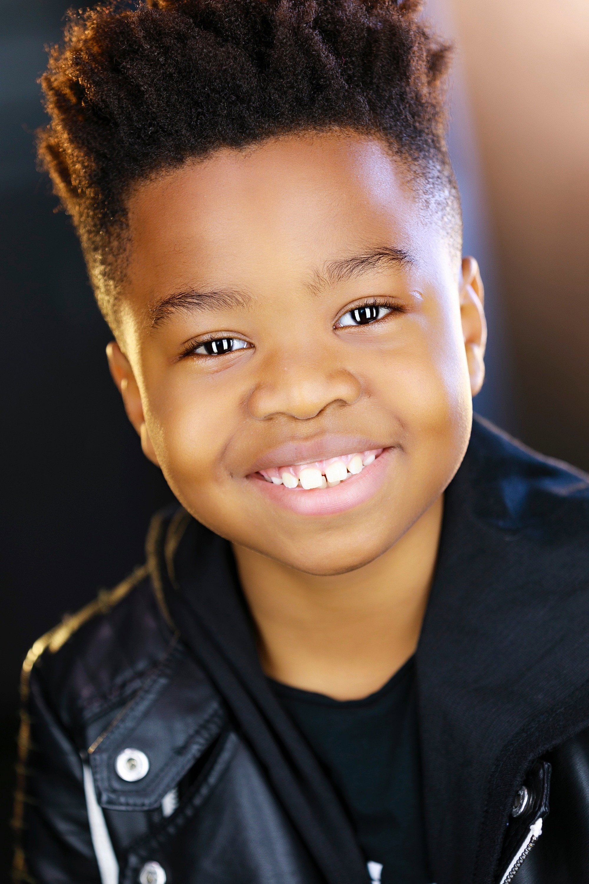 Innocent Ekakitie as Leo in Ivy + Bean: Doomed to Dance