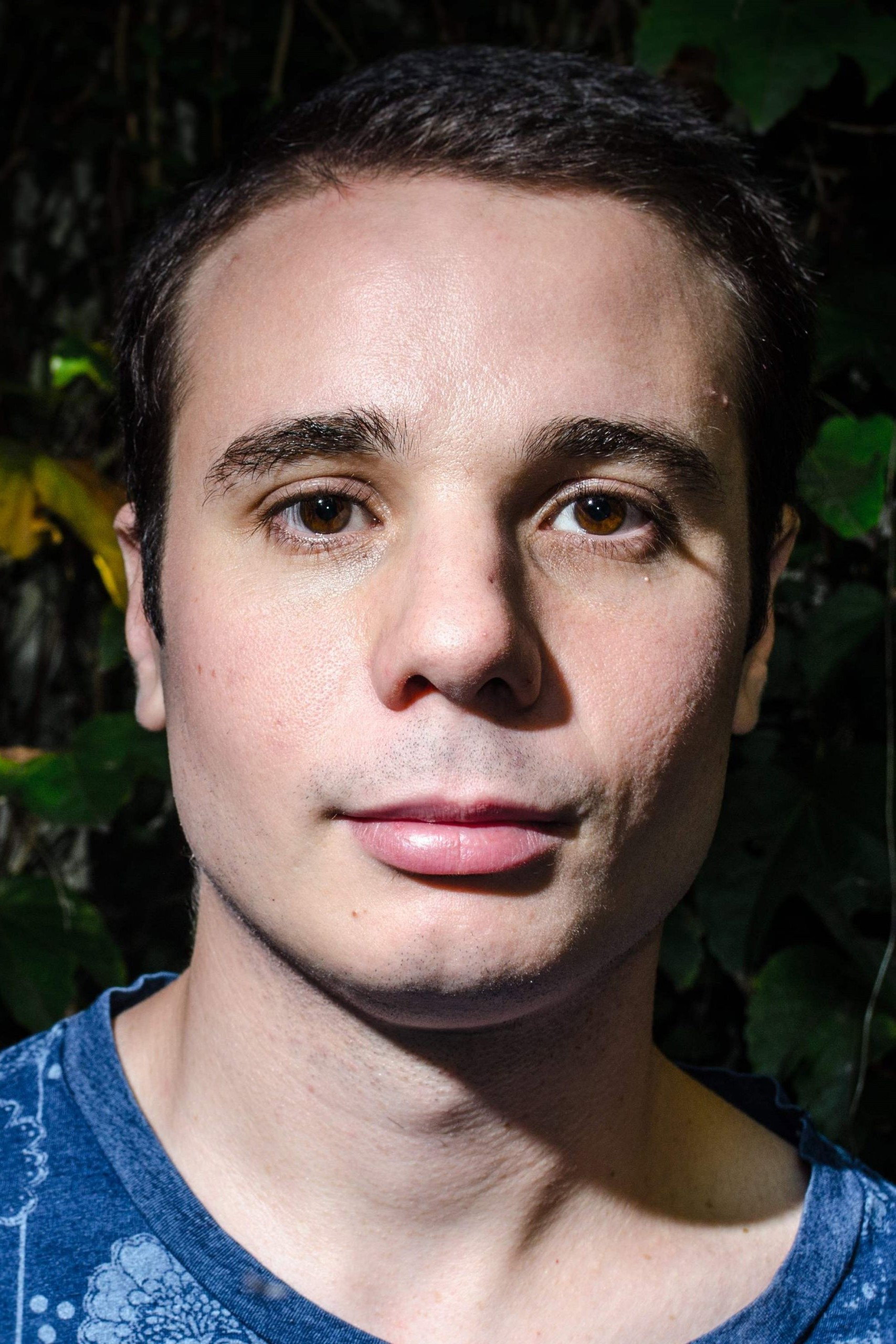 Diego Vegezzi as Niki in Lions